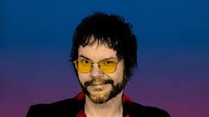 Henry Wagons's Instagram, Twitter & Facebook