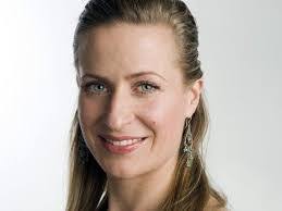 Jennifer Steffens's Instagram, Twitter & Facebook