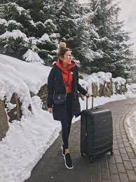 Pin By Jeana Burt On Fashion Europe Outfits Winter Travel Outfit Cold Outfits