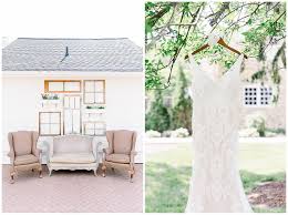 A Mayowood Stone Barn Wedding in Rochester, MN - Stephanie Holsman  Photography