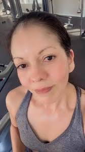 Reina Cabrera's Instagram, Twitter & Facebook