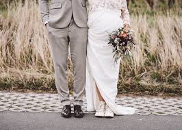 Finden sie braut kleider auf gigagünstig! Hochzeit Zu Zweieinhalb Brautkleider Fur Schwangere Elas Braute