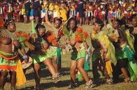 Anteriormente kingdom of swaziland), es un pequeño estado soberano sin salida al mar situado en áfrica austral o del sur. Swaziland Reed Dance Umhlanga Festival How And When To See It