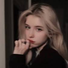 Scarlett Johansson stole the show at last night's Jurassic World: Rebirth  premiere in a pale pink, sequinned gown. Doesn't she look incredible?