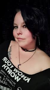 Alicia Tatum's Instagram, Twitter & Facebook