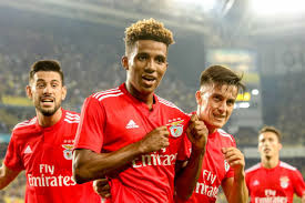 Benfica Empata Frente Ao Fenerbahce E Joga Play Off Jogadores Do Benfica Sport Lisboa E Benfica Benfica Campeao