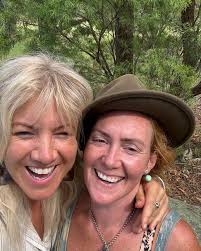 After nearly four blissful years in the divine paradise of Byron Bay, I bid  it farewell and journeyed back to my roots in Victoria. My car & I,  overflowing and packed to