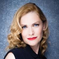 90+ "Elena Santamaría" profiles