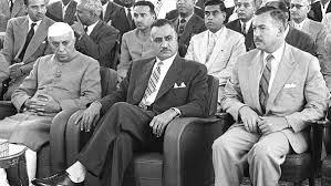 أشرف مروان هو سياسي ورجل أعمال مصري، وزوج منى جمال عبد الناصر ابنة الرئيس المصري الأسبق جمال عبد الناصر. Ø§ÙØ±Ø¦ÙØ³ ÙÙÙØ² ÙÙ Ø°ÙØ±Ù ÙÙØ§ØªÙ ÙØµÙØ­Ø© ÙÙØ±Ù ÙØ¬ÙØ§Ù Ø¹Ø¨Ø¯ Ø§ÙÙØ§ØµØ±