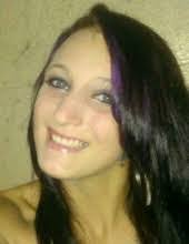 Renee Jeffrey's Instagram, Twitter & Facebook