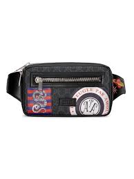 30.5x21x1.5 cm travel continues to be a source of inspiration for alessandro michele. Gucci Leather Night Courrier Soft Gg Supreme Belt Bag In Black For Men Lyst