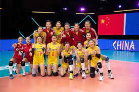Jun 08, 2021 · 中國女排7日在於義大利城市裏米尼舉辦的世界女排聯賽中1:3不敵塞爾維亞隊，遭遇四連敗。 本場比賽，面對同樣以替補陣容出戰的塞爾維亞隊，中國隊在大比分0:2落後的情況下奮力追趕，扳回一局，但塞爾維亞隊整體在攻防兩端做得更到位。 ä¸­å›½å¥³æŽ'å¥¥è¿åäºŒäººå»¶ç»­ä¸–ç•Œæ¯å† å†›é˜µå®¹ Mpå¤´æ¡