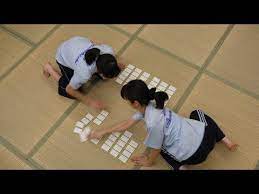 Hay muchos juegos tradicionales que podemos usar en el patio del colegio, pero hoy os vamos a proponer algunos juegos diferentes, educativos que hasta aquí estos 7 juego online en tiempo real. 25 Juegos Tradicionales Japoneses Muy Curiosos