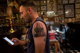 There's just no way to keep your gloves on through the whole job interview. Day After The Cup St Louis Celebrates With Tattoos Hunt For Merchandise Baby Named Gloria Metro Stltoday Com