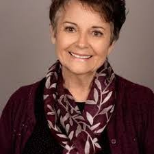 Mary Geisel's Instagram, Twitter & Facebook