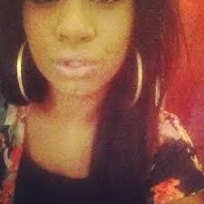 Tia Dunn's Instagram, Twitter & Facebook