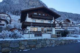 Book a room at haus alpenland 254w in mayrhofen, austria. Gastehaus Tipotsch Andreas Online Buchen In Mayrhofen