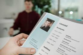 According to research made in 2013, almost 40% of hr managers in germany rejected applications without a cover letter (in us 13% rejected on that base and in russia only 3%). Six Golden Rules For Creating The Ideal German Cover Letter And Resume