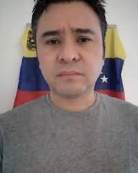 Nuestra Admiración a esos Héroes de la Salud en todo el Planeta,  especialmente en Venezuela donde trabajan con las uñas y sin Recursos, en  España donde están haciendo lo necesario para frenarlo, Dios ...