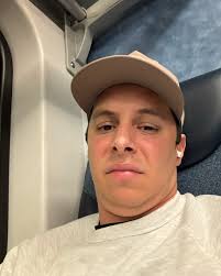 Rafa Monroy (@_rafaelmonroy) • Instagram photos and videos