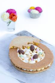 Style A Paques Avec Une Tarte Dulcey Passion Et Vanille Tarte De Paques Nourriture De Paques Dessert Paques
