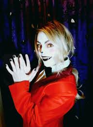 Member introduction and friend's music