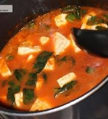 Bistec En Salsa Roja De Jitomate Receta Cazuela De Panela Con Espinacas En Salsa De Jitomate Con Imagenes Comida Recetas Para Cocinar Receta Cazuela