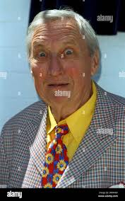 Stephen lewis hi-res stock photography and images