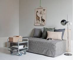 Otima Ideia De Capa Com Box De Solteiro Formando Um Sofa Sofa Cama Solteiro Capas De Sofa Cama Cama Box