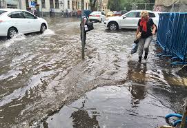 После затяжной жары в москву пришла прохлада. Sinoptiki Predskazali Vsemirnyj Potop V Moskve 30 Iyunya Novosti Tv Centr