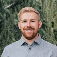 Alex Boswell's Instagram, Twitter & Facebook