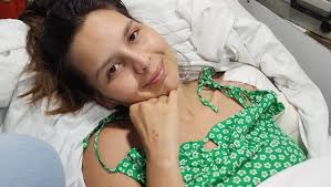 Fundraiser for Linda Beaupre by Family Various : Help Nicole & Kayden  Recover from Giraffe Attack