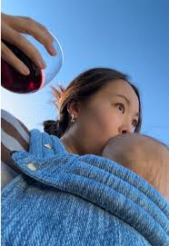 But seriously how are we all surviving the final hours before bedtime? Are  we eating? Are we all okay? 🥲 Nothing a little vino and my @Artipoppe  can’t fix amiright!? #newmom #firsttimemom #wakewindows ...