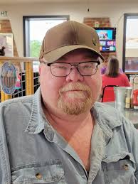 Jeremy Howze's Instagram, Twitter & Facebook