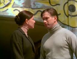 It has received poor reviews from. Spider S Web 2002