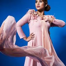 The song or music is available for downloading in mp3 and any other format, both to the phone and to the computer. Usah Ditambah Bara Yang Tersimpan Elly Mazlein Lirik Lagu