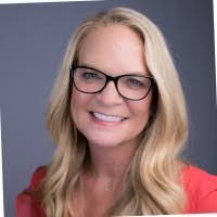 Kathleen Diggins's Instagram, Twitter & Facebook