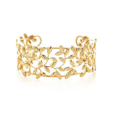 Paloma Picasso Olive Leaf Narrow Cuff In 18k Gold Medium Olive Jewelry Yellow Gold Bangle Bracelets Gold Bangles Design