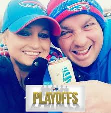 What time does everyone start tailgating for a later Buffalo Bills game in  the Big Tree lot?