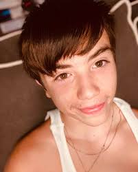 Obituary of Zechariah "Zech" Higgins-Holderny