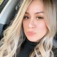 Rosa Blas's Instagram, Twitter & Facebook