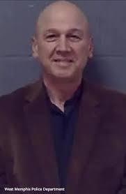 A West Memphis priest who trapped and drowned cats will serve no jail time  following a plea bargain reached this week, according to an animal advocacy  group, In Defense of Animals (IDA).