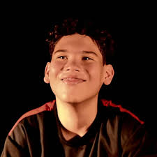 El Arte en tus Manos: Niños Falconianos Deslumbran en Taller de Fotografía  con Celular Una nueva generación de artistas visuales emergió de la Casa  del Sol tras la culminación del taller de