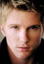 Над фильмом Молодые и дерзкие работали, титры — oKino.ua