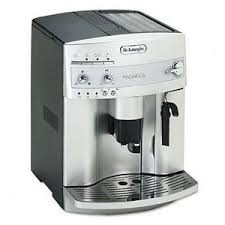 Connoisseurs could frown upon the imperfections of this machine, but most people will find it a very good investment. Delonghi Magnifica Super Automatic Espresso Machine Esam3300 Reviews Viewpoints Com