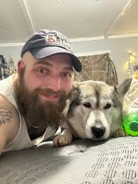 she has been found and is now home with me! Thank you so much kassandra!  Any chance anyone has seen this pretty girl around today? We live