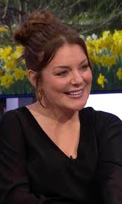 “I’m trying to be more grown up!” 💁‍♀️, Sheridan Smith is embracing a new  look as she prepares for her West End return, playing a Broadway star in  new musical, 'Opening Night' ✨, #TheOneShow #iPlayer ...