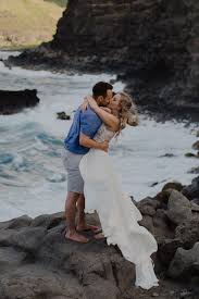 Maui Elopement Photographer Shelby Samaya Stephanie Betsill Photography Hawaii Wedding Photographer Hawaii Photographer Romantic Photography