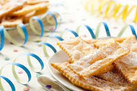Se il solito dilemma vi assale, meglio preferire l'olio e in caso come fare un buon fritto, quale olio usare per friggere, la temperatura di olio e. In Cucina Con Vittoria Lo Strutto Protagonista Del Carnevale La Ricetta Per Chiacchiere E Castagnole Lextra News
