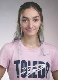 Clare Logan's Instagram, Twitter & Facebook